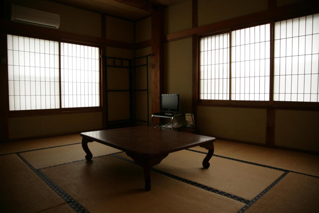 Hotel Magome Chaya à Nakatsugawa Extérieur photo
