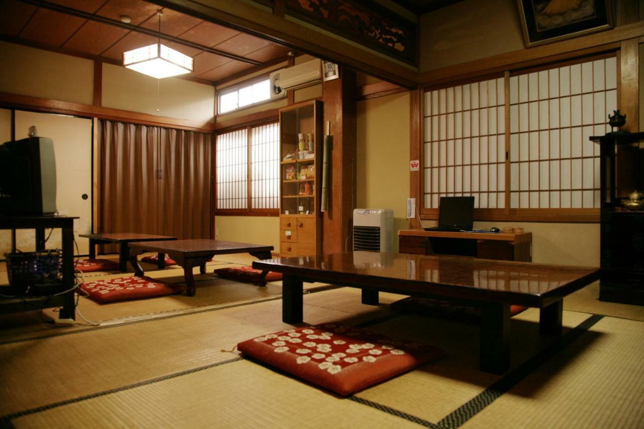 Hotel Magome Chaya à Nakatsugawa Extérieur photo